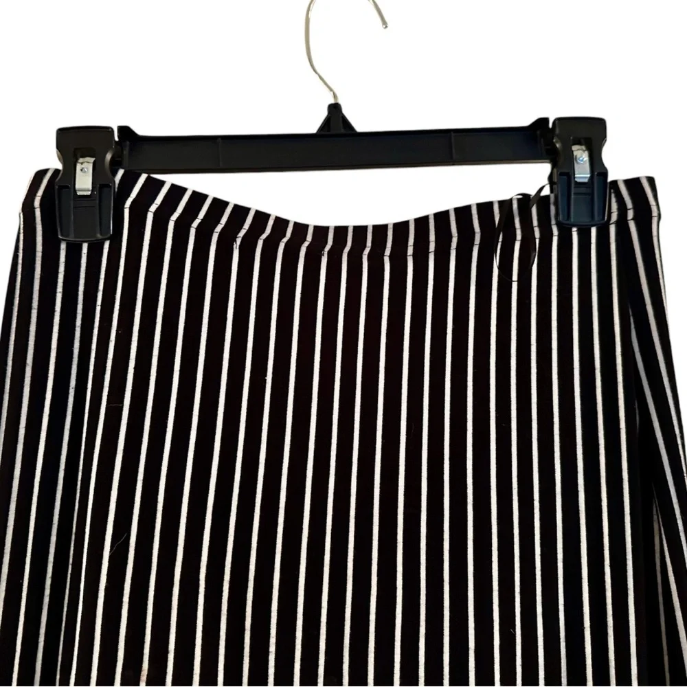 2/$12 Glamorous pencil skirt - Picture 3 of 5